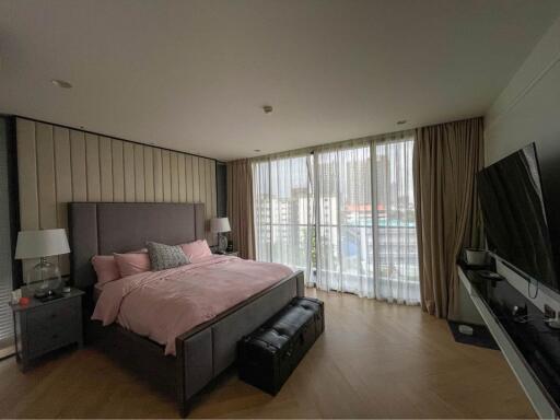 Park Court Sukhumvit 77 Three bedroom pet friendly condo for sale