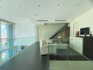 Watermark Chaophraya 4 bedroom penthouse for sale