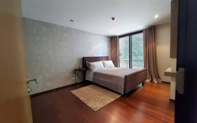 Baan Lux Sathorn 3 bedroom house with pool for rent