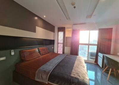 Sukhumvit Suite 1 bedroom condo for sale and rent