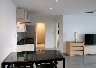 Sukhumvit Suite 1 bedroom condo for sale and rent