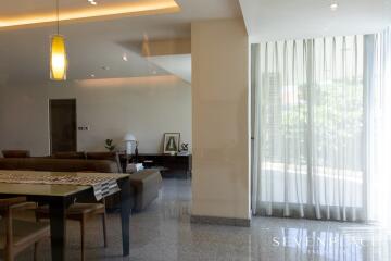 Seven Place Residences 3 bedroom apartment for rent