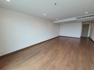 Supalai Riva Grande Penthouse for sale