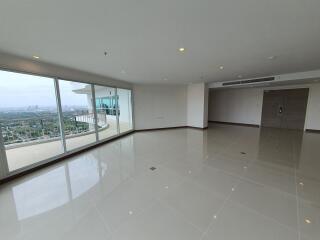 Supalai Riva Grande Penthouse for sale