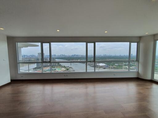 Supalai Riva Grande Penthouse for sale