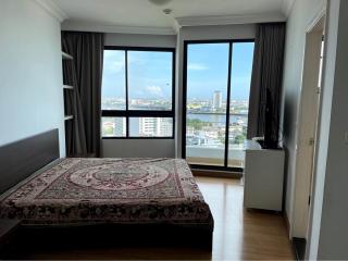 Supalai Casa Riva 3 bedroom condo for sale with tenant