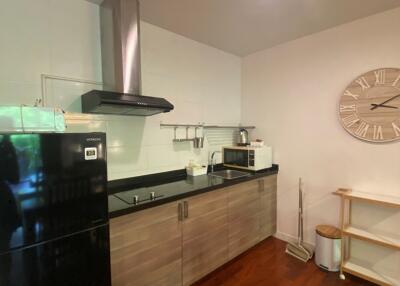 Benviar Tonson Residence 2 bedroom condo for rent