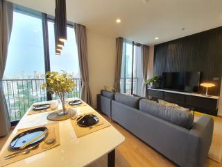 Noble BE 33 Two bedroom condo for rent