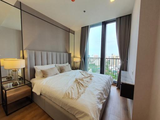 Noble BE 33 Two bedroom condo for rent