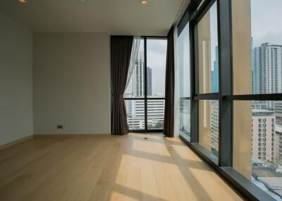 The Monument Thong Lo 2 bedroom condo for sale with tenant