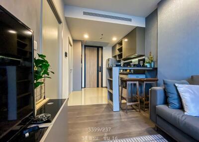 Oka Haus Sukhumvit 36 One bedroom condo for rent