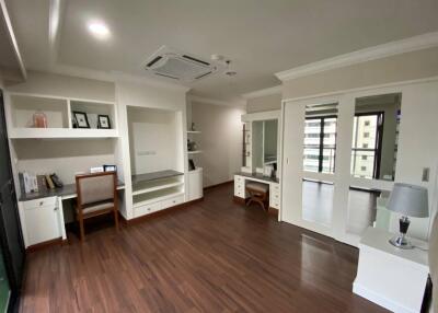 G.P. Grand Tower 3 bedroom pet friendly apartment for rent