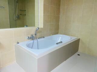 Polo Park 3 bedroom property for rent