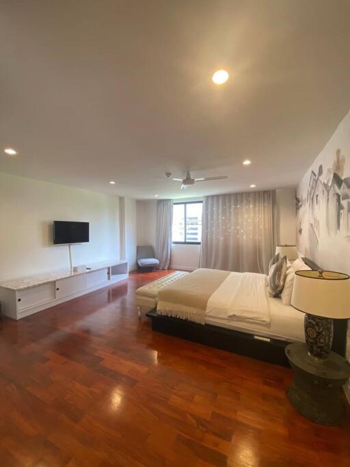 Benviar Tonson Residence 3 bedroom apartment for rent