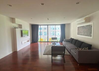 Benviar Tonson Residence 3 bedroom apartment for rent