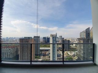 The Lofts Asoke 3 bedroom condo for sale with tenant