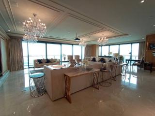 3 bedroom property for rent at The Residences at The St. Regis Bangkok