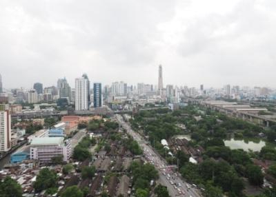 3 bedroom condo for rent at Circle Condominium