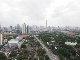 3 bedroom condo for rent at Circle Condominium