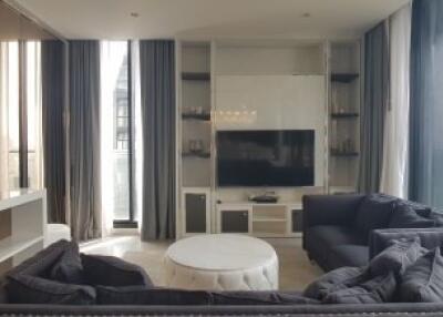 Noble Ploenchit 3 bedroom property for rent