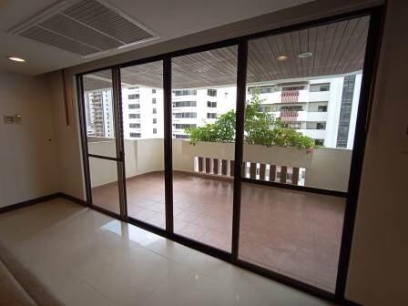 Hawaii Tower 3 bedroom apartment for rent