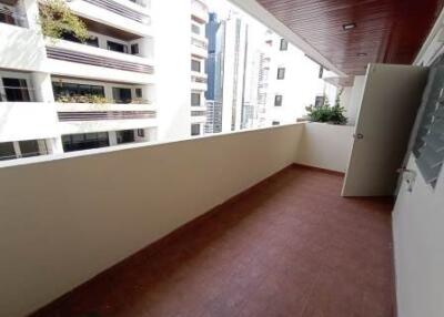 Hawaii Tower 3 bedroom apartment for rent