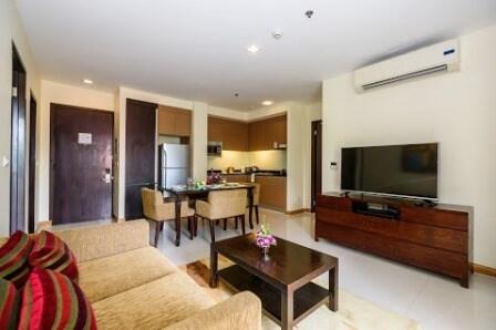 Lohas Residences Sukumvit 2 bedroom apartment for rent