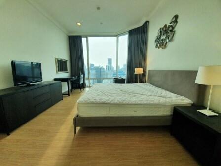 Royce Private Residences 3 bedroom condo for rent