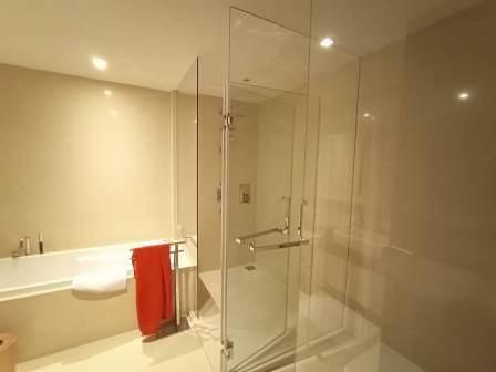 4 bedroom duplex condo for sale with tenant at Hyde Sukhumvit 13