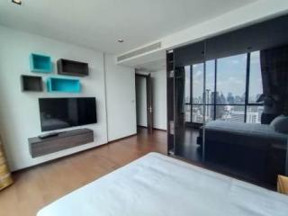 4 bedroom duplex condo for sale with tenant at Hyde Sukhumvit 13