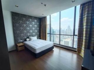 4 bedroom duplex condo for sale with tenant at Hyde Sukhumvit 13