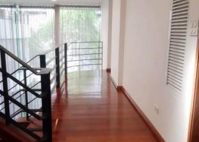 3 bedroom house for rent at Levara Residence