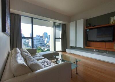 The Met 2 bedroom condo for sale with tenant