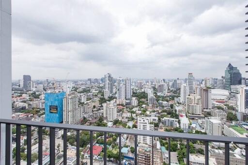 2 bedroom condo for sale and rent at Edge Sukhumvit 23