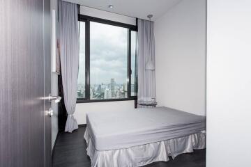 2 bedroom condo for sale and rent at Edge Sukhumvit 23