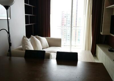 2 bedroom condo for sale with tenant at The Bloom Sukhumvit 71