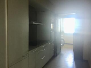 3+1 Bedroom condo for rent at The Park Chidlom