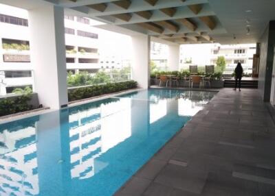 1 bedroom condo for rent at Siamese Surawong