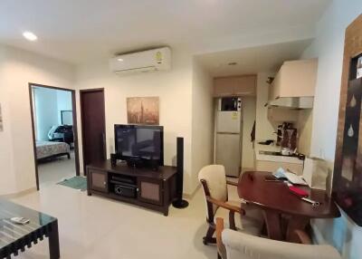 1 bedroom condo for sale at The Address Sukhumvit 42