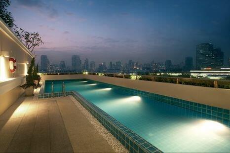 1 bedroom condo for sale at The Address Sukhumvit 42