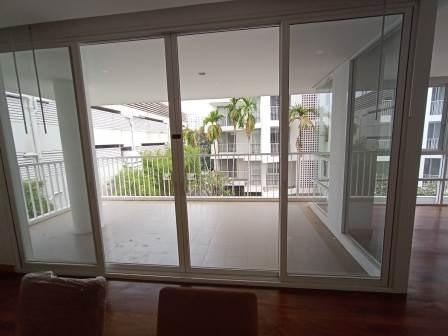 3 bedroom apartment for rent at Ekkamai Gardens