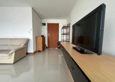 Sukhumvit Suite 1 bedroom condo for sale