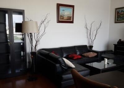 Two bedroom condo for rent and sale at The Loft Yennakart