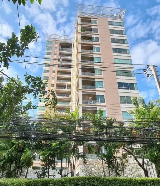 Two bedroom condo for rent at The Lofts Yennakart