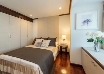 Four Bedroom Apartment for rent at Mayfair Garden