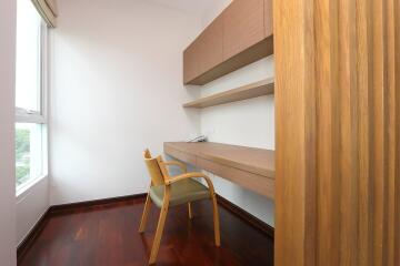 2 bedroom apartment for rent at 31 Residence