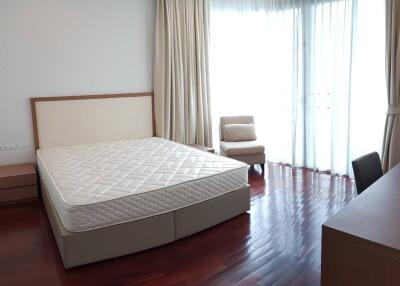 2 bedroom apartment for rent at 31 Residence