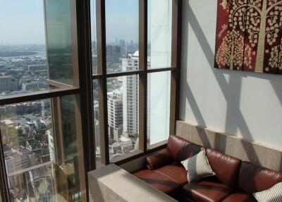 1 bedroom duplex condo for rent at The Emporio Place