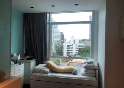 2 bedroom condo at Athenee Residence for sale