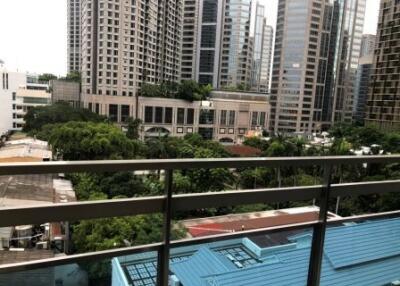 2 bedroom condo at Athenee Residence for sale